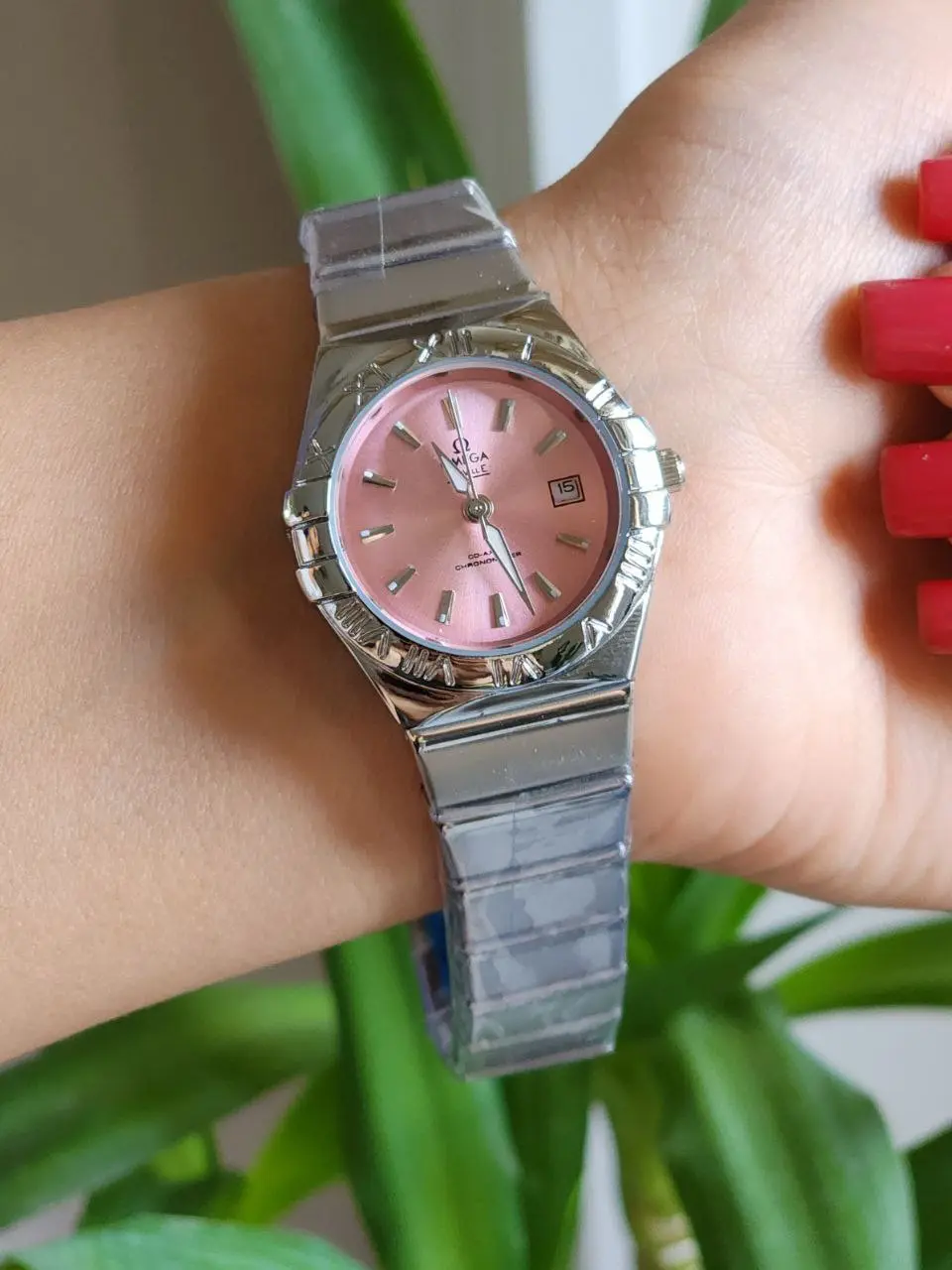 OMEGA ساعت زنانه تقویم دار OMEGA ساعت زنانه تقویم دار