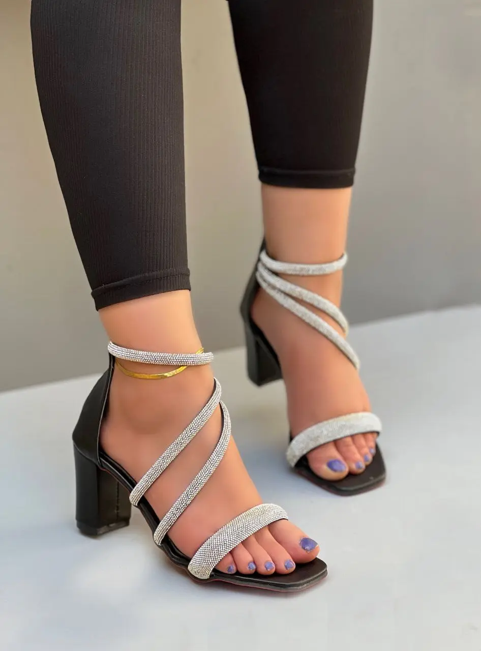 کفش پاشنه دار مجلسی زنانه کفش پاشنه دار مجلسی زنانه