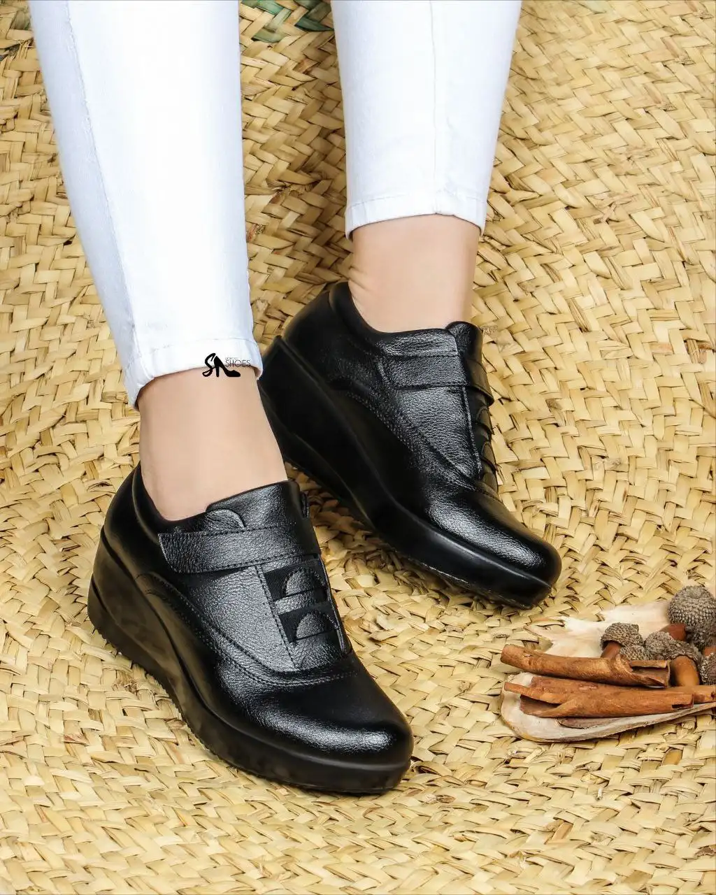 کفش زیره طبی چسبی زنانه کفش زیره طبی چسبی زنانه