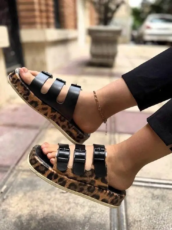 صندل زنانه زیره دلتا صندل زنانه زیره دلتا