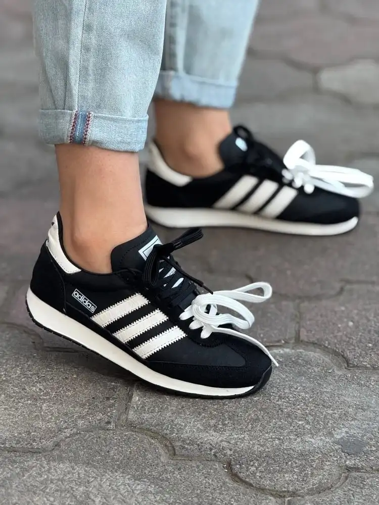 کتونی زنانه طرح Adidas کتونی زنانه طرح Adidas